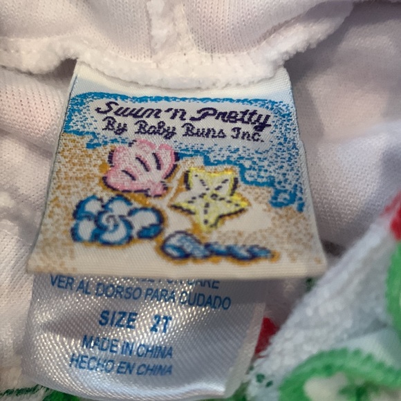 Hooded coverup - Picture 3 of 3